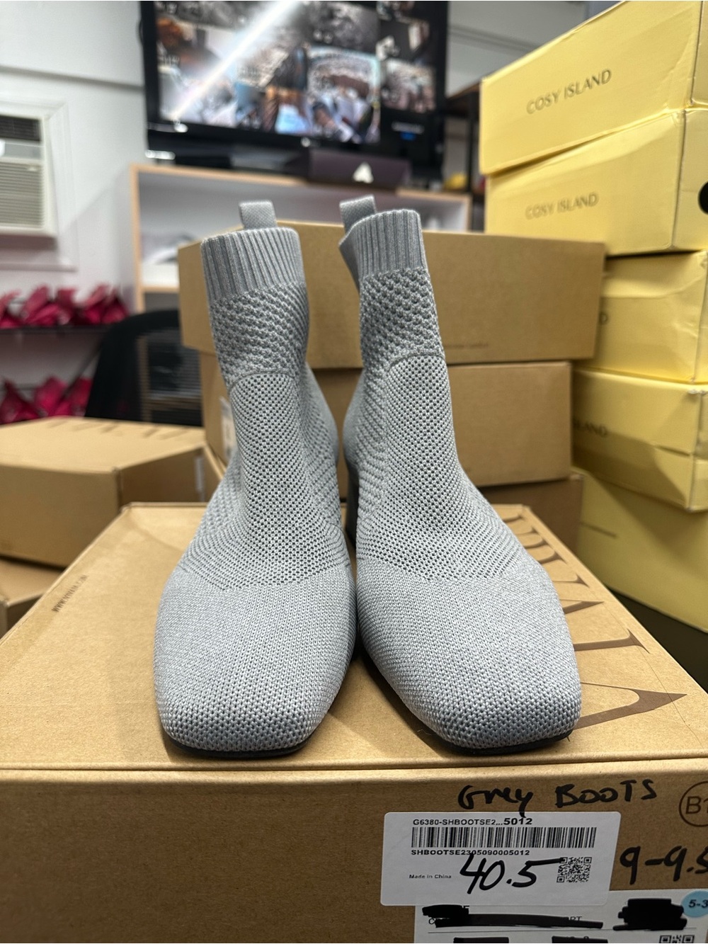 Vivaia grey boots